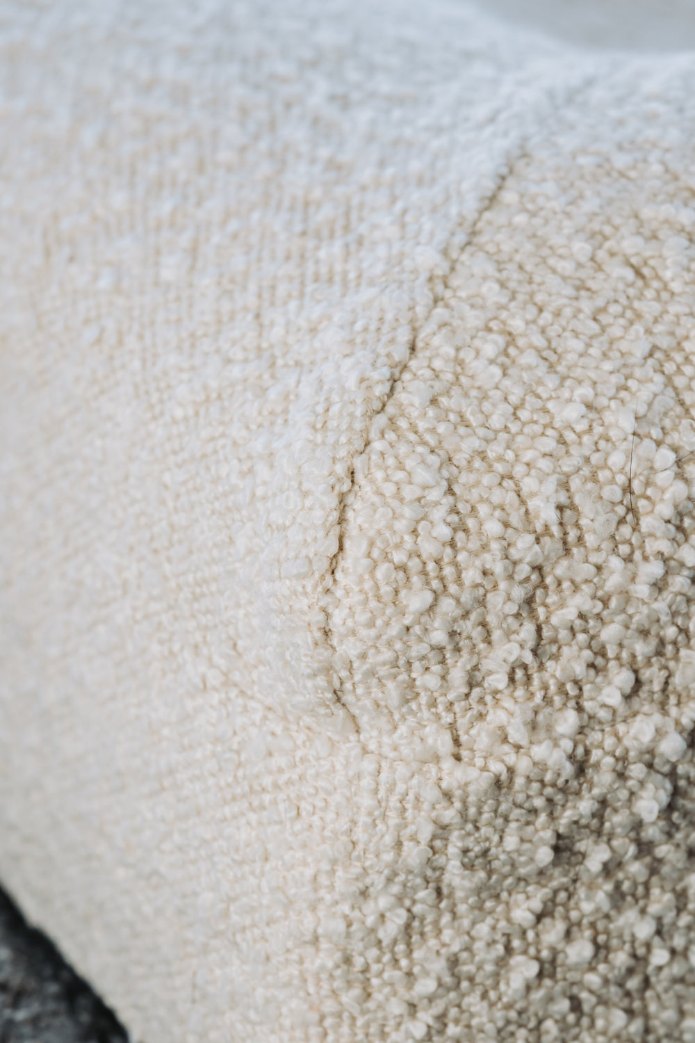 Cream / White Luxury Bouclé Orthopaedic Dog Bed Cover close up